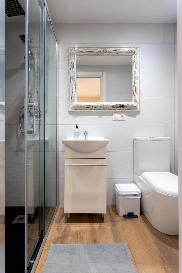 El Encanto Del 12 By Unique Rooms Burgos Exterior photo